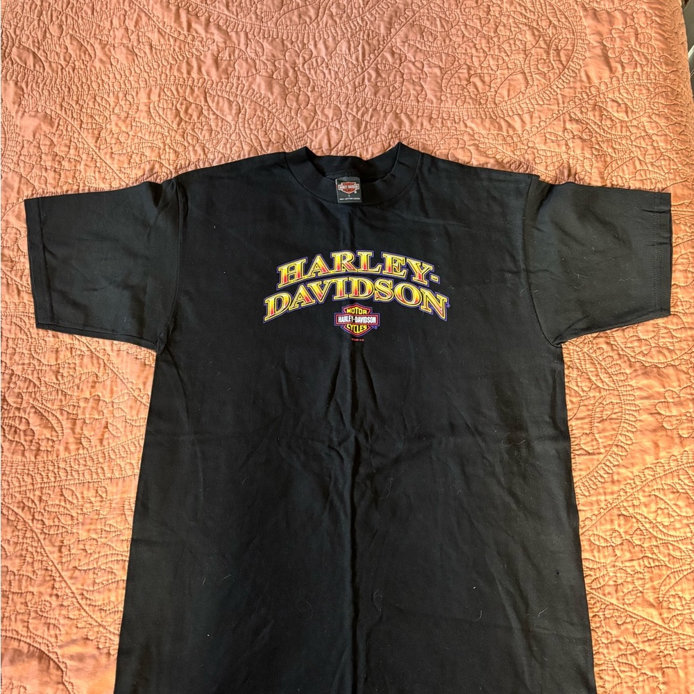 Vintage 1999 Harley-Davidson Black Graphic Tee with Yellow Logo
